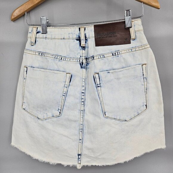 New One Teaspoon 2020 Mini Denim Skirt Womens 26 Classic Light Blue High Waist - Picture 2 of 5